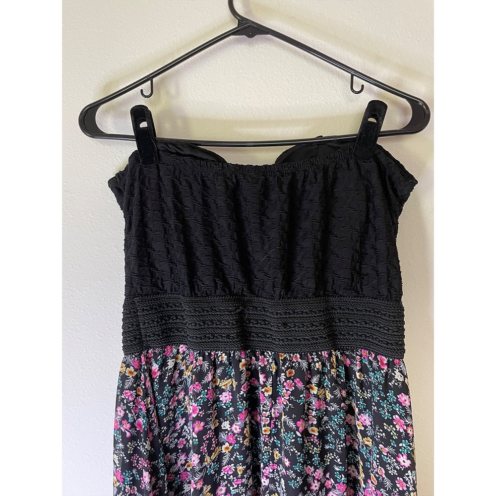 No Boundaries Strapless Floral Sundress - Picture 2 of 4